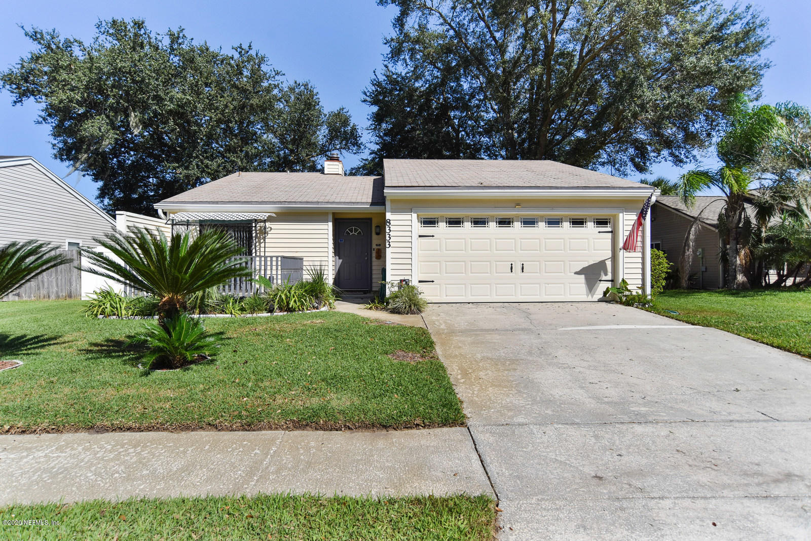 8333 Gemini Road Jacksonville, FL 32216 - Photo 4 of 25 Front