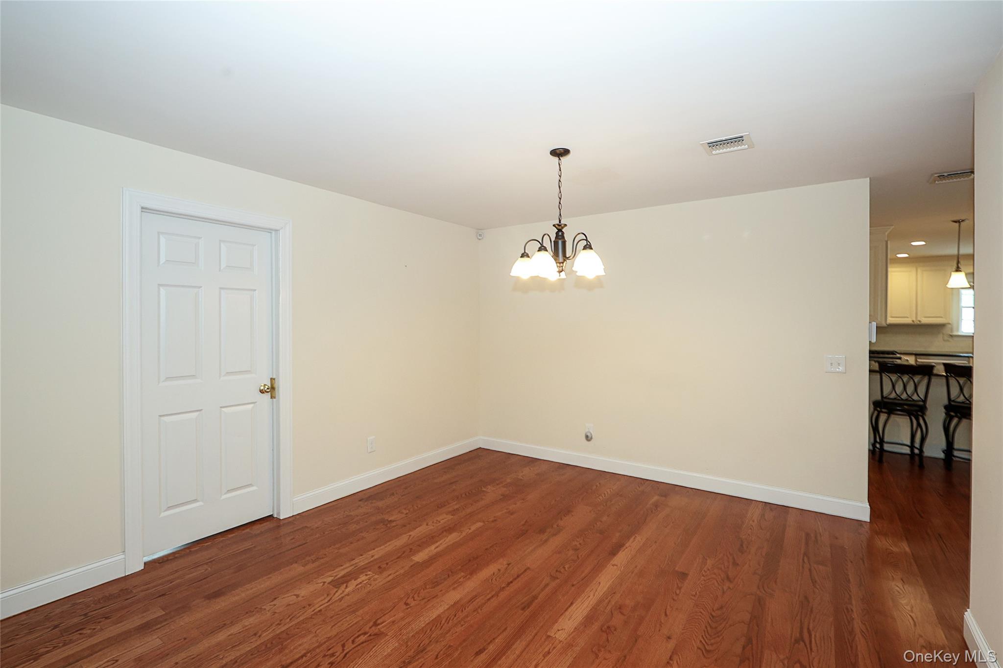 370 Rider Avenue Patchogue, NY 11772 - Photo 12 of 40 Dining Room