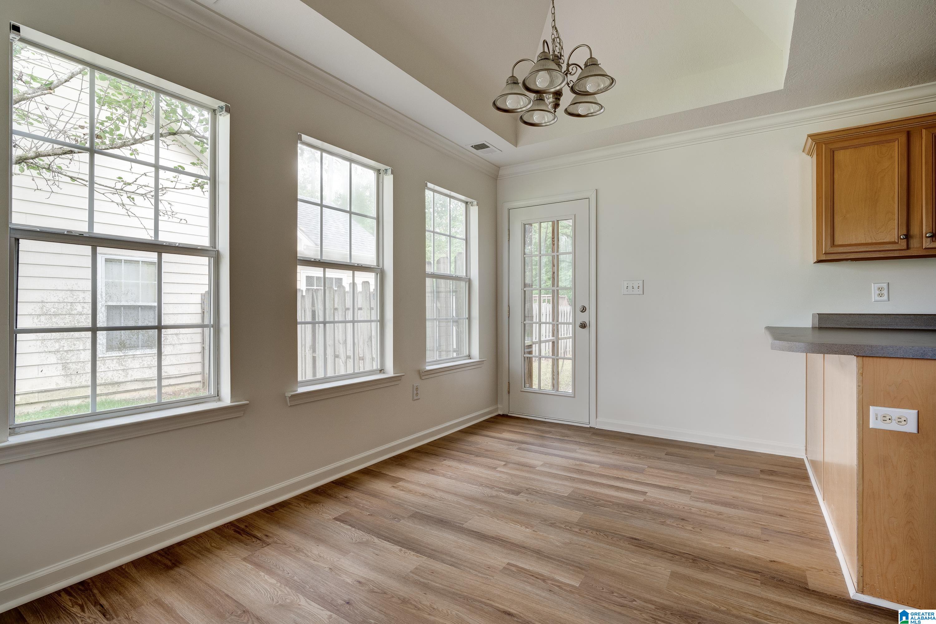 641 Meriweather Drive Calera, AL 35040 - Photo 8 of 28
