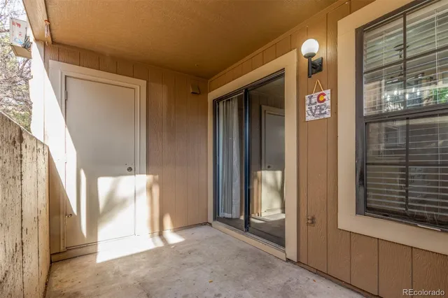 a view of an entryway