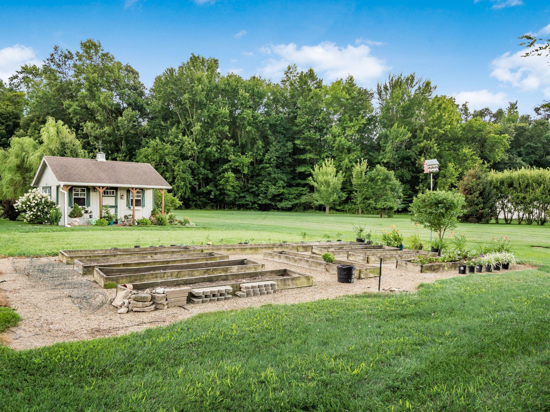 6690 Mccurdy Road Delaware, OH 43015 - Photo 41 of 61 Raised Vegetable Garden Beds!