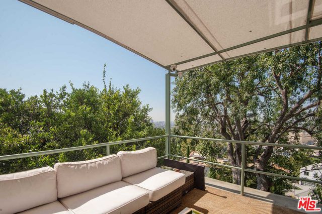 $1,625,000 | 3896 Franklin Avenue, Los Angeles, CA 90027