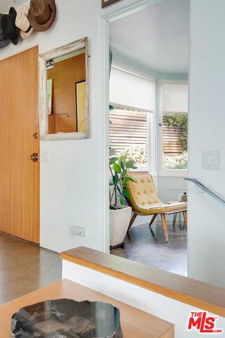 $1,625,000 | 3896 Franklin Avenue, Los Angeles, CA 90027