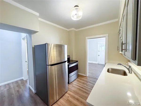 $182,500 | 6935 Pernod Avenue, St. Louis, MO 63139