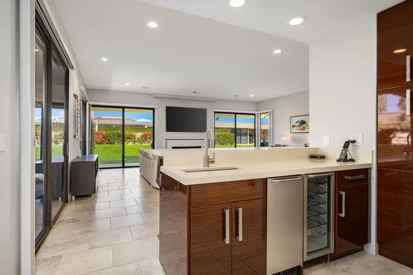 $899,000 | 43 Cornell Drive, Rancho Mirage, CA 92270