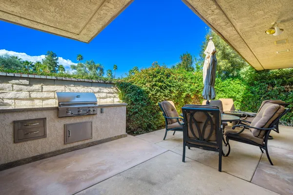 $899,000 | 43 Cornell Drive, Rancho Mirage, CA 92270
