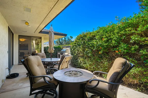 $899,000 | 43 Cornell Drive, Rancho Mirage, CA 92270
