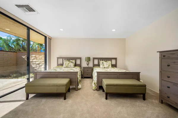 $899,000 | 43 Cornell Drive, Rancho Mirage, CA 92270