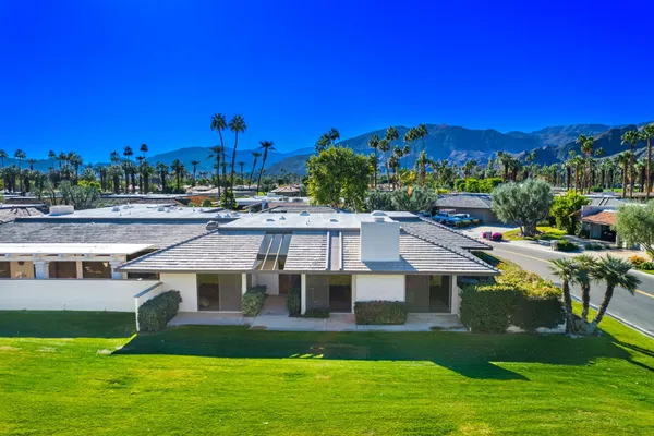 $899,000 | 43 Cornell Drive, Rancho Mirage, CA 92270