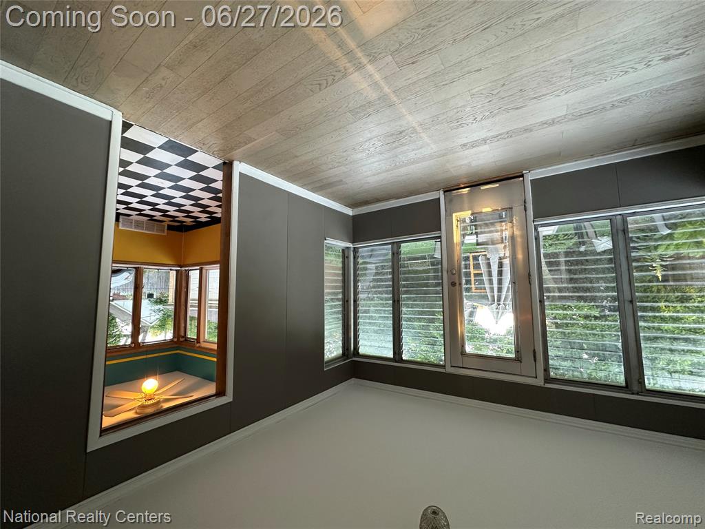 821 Pemberton Road Grosse Pointe, MI 48230 - Photo 11 of 64