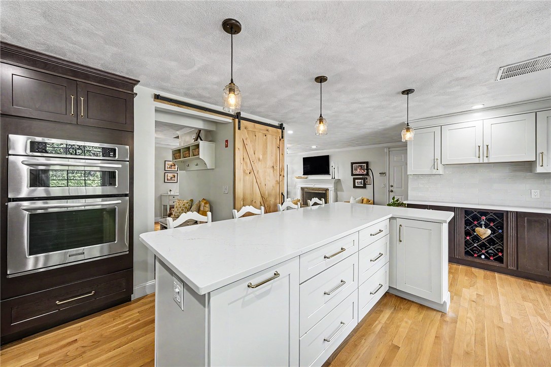 239 Abbott Run Valley Road Cumberland, RI 02864 - Photo 4 of 46