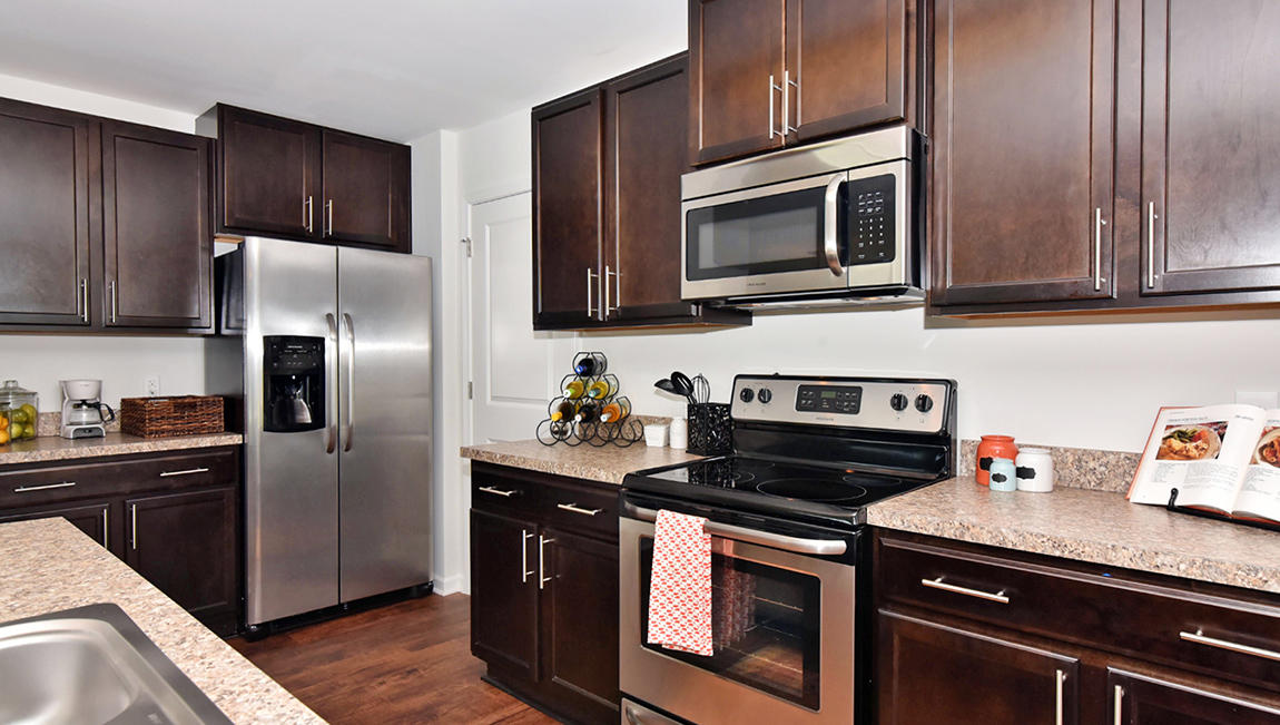 255 Cypress Marsh Road Moncks Corner, SC 29461 - Photo 8 of 24 Kitchen