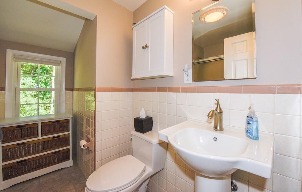 42 Flagg Road Westford, MA 01886 - Photo 14 of 25 Gallery Image 14