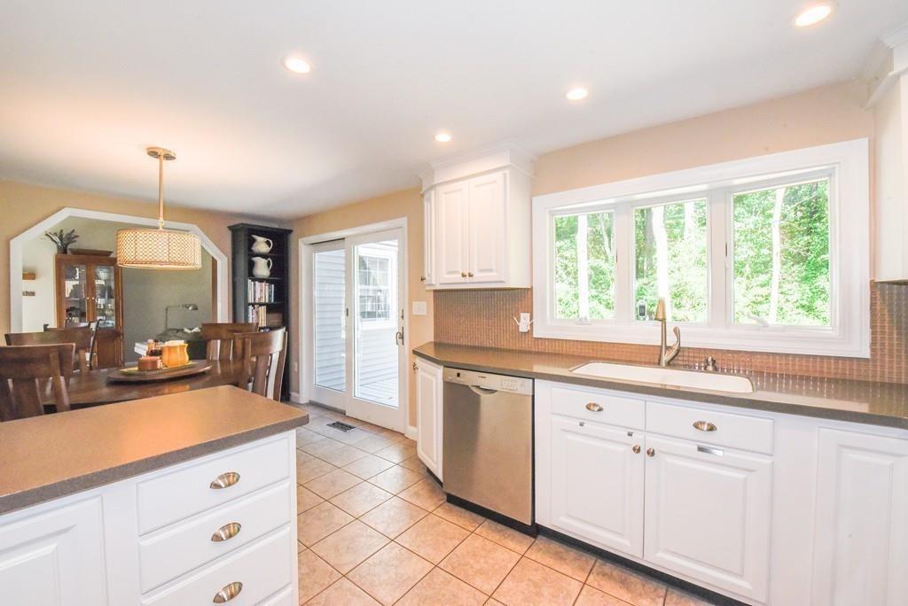 42 Flagg Road Westford, MA 01886 - Photo 7 of 25 Gallery Image 7