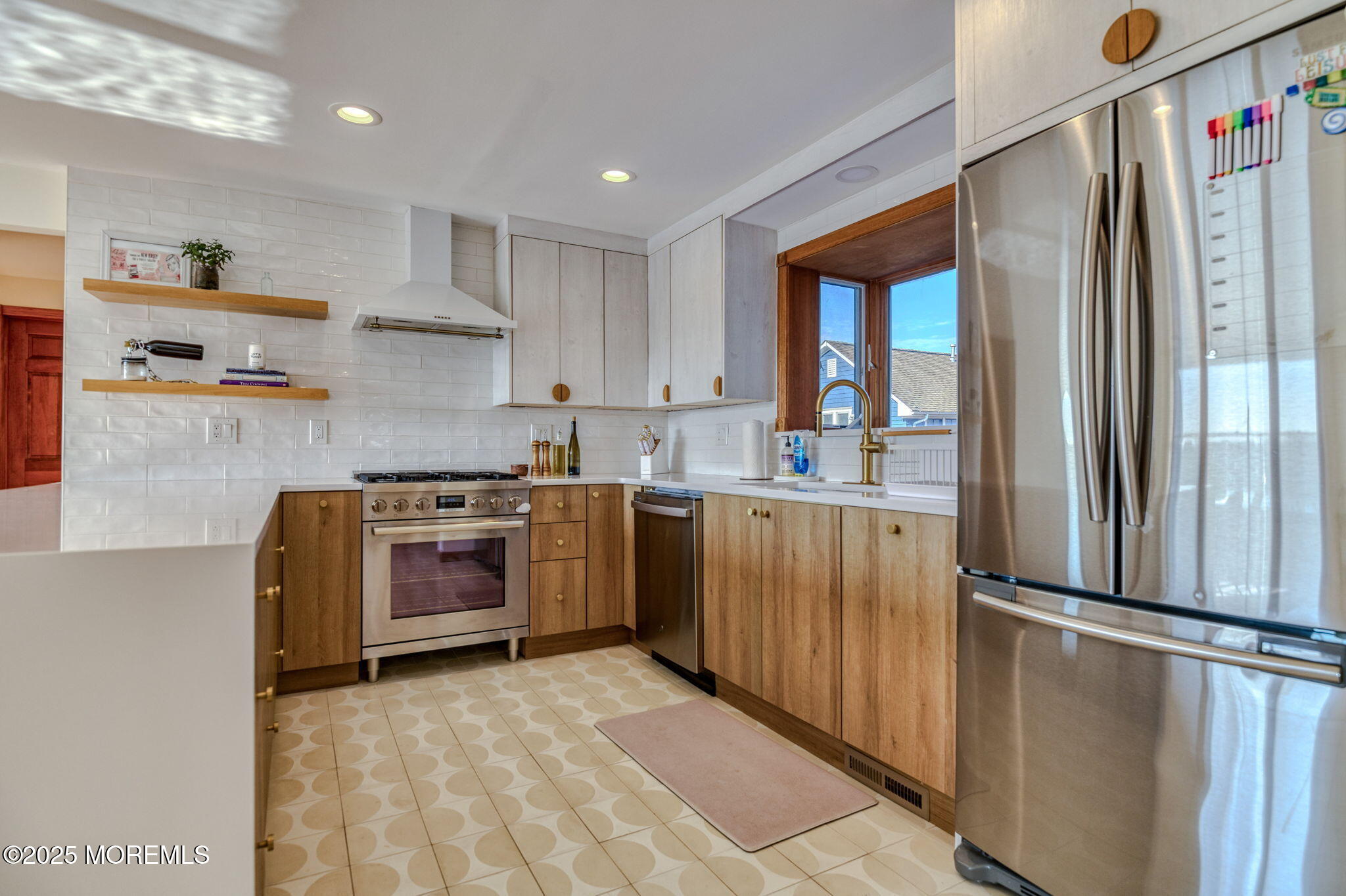 113 Central Avenue, Unit 2 Ocean Grove, NJ 07756 - Photo 7 of 42 64-web-or-mls-DSC_7317_1