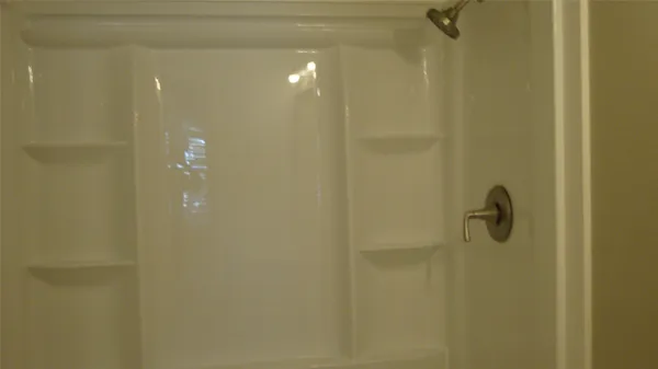 $1,100 | 20802 Bonanza, Unit 3, Lago Vista, TX 78645