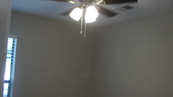 $1,100 | 20802 Bonanza, Unit 3, Lago Vista, TX 78645