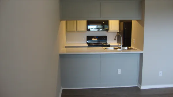 $1,100 | 20802 Bonanza, Unit 3, Lago Vista, TX 78645