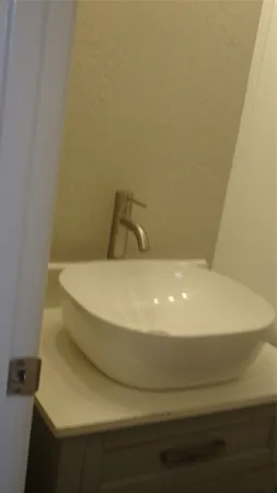 $1,100 | 20802 Bonanza, Unit 3, Lago Vista, TX 78645