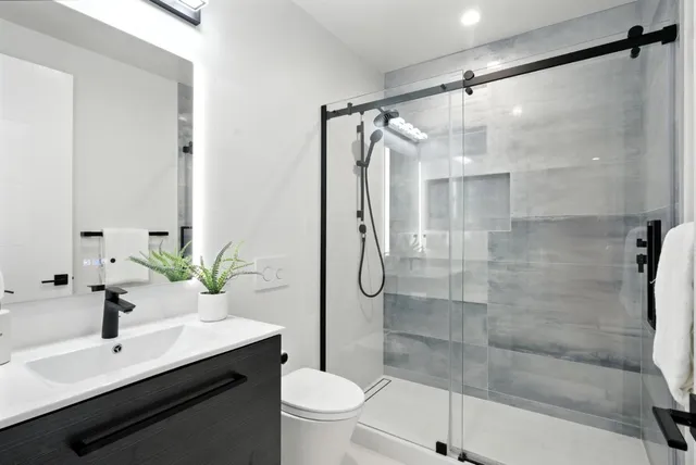 $2,498,000 | 651 41st Avenue, San Francisco, CA 94121