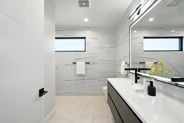 $2,498,000 | 651 41st Avenue, San Francisco, CA 94121