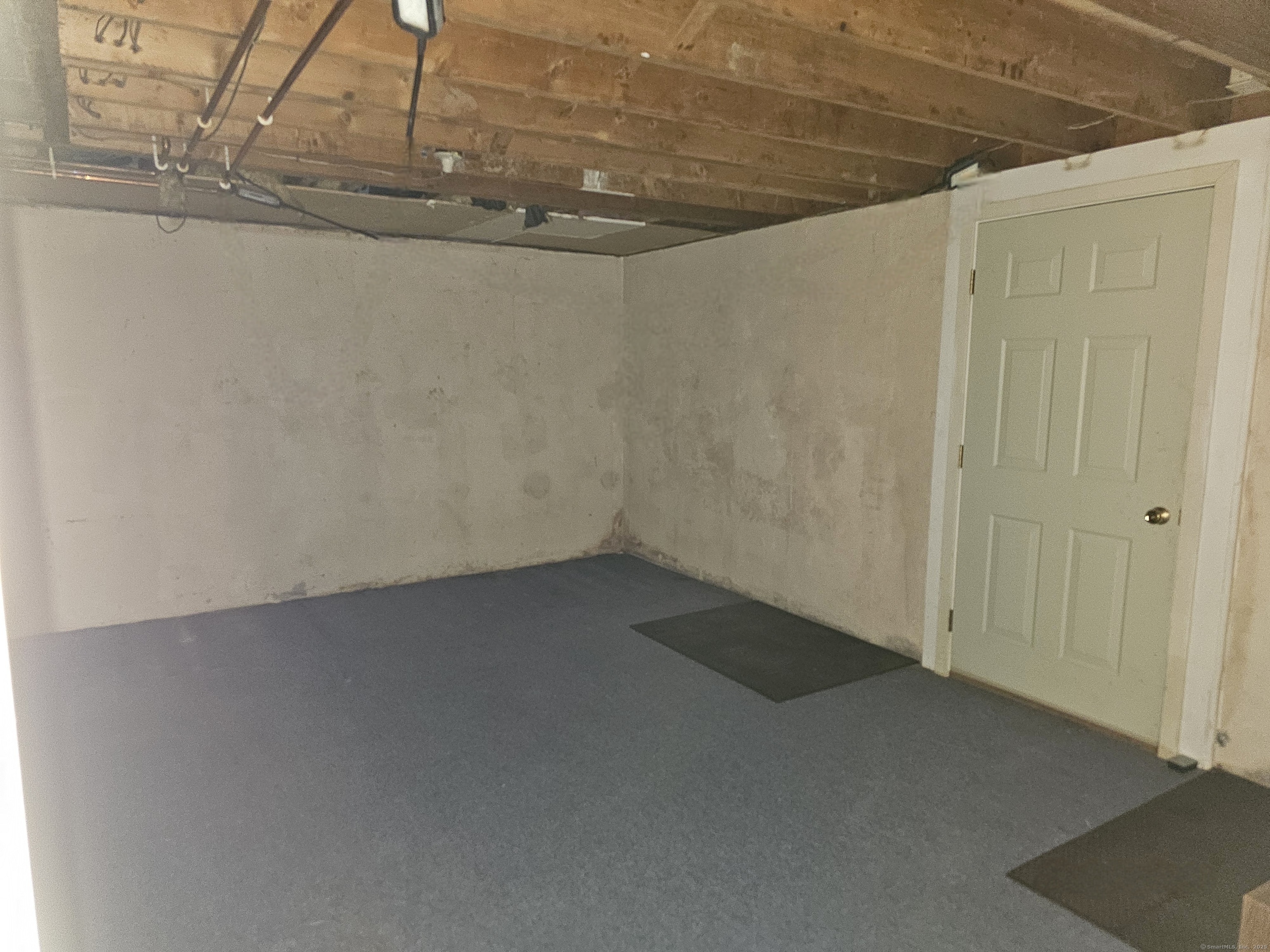 105 Minortown Road Woodbury, CT 06798 - Photo 27 of 35 a view of a small space