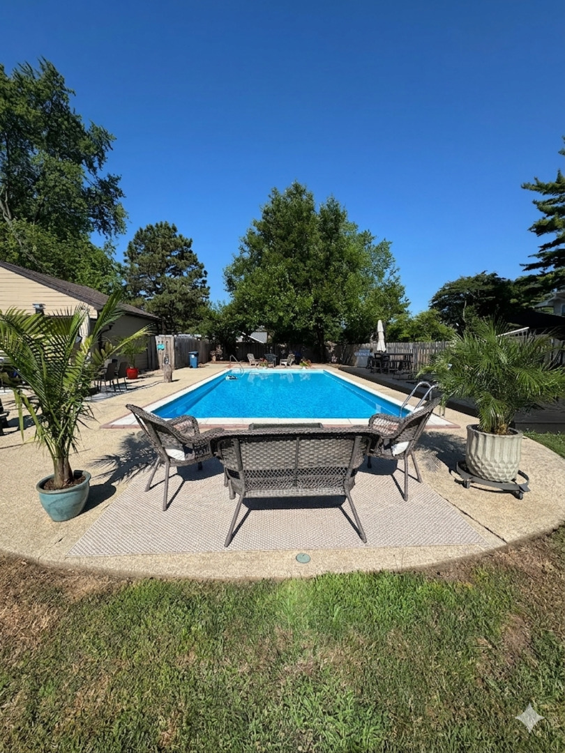 1515 Prairie Street Aurora, IL 60506 - Photo 5 of 28