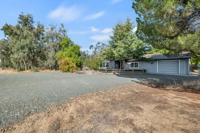 $889,950 | 11781 Arno Road, Wilton, CA 95693