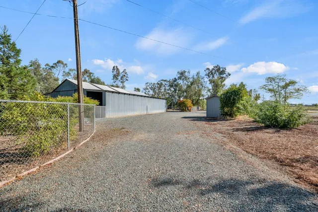 $889,950 | 11781 Arno Road, Wilton, CA 95693