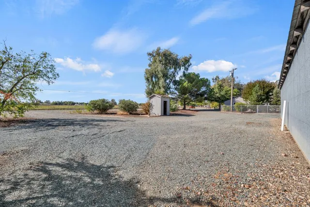 $889,950 | 11781 Arno Road, Wilton, CA 95693