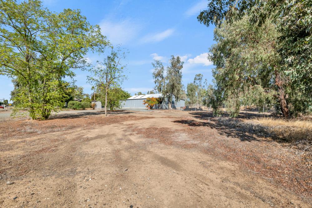 11781 Arno Road Wilton, CA 95693 - Photo 38 of 76