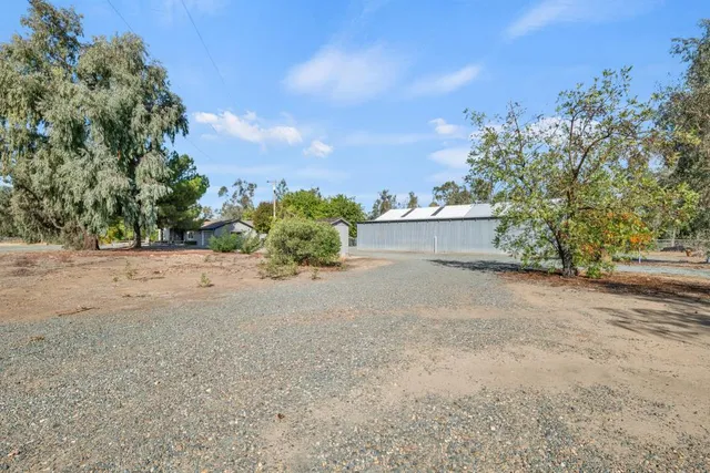 $889,950 | 11781 Arno Road, Wilton, CA 95693