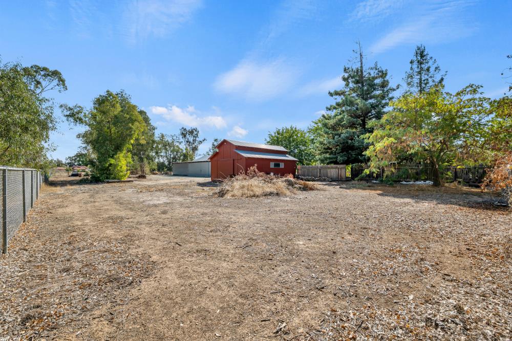 11781 Arno Road Wilton, CA 95693 - Photo 46 of 76