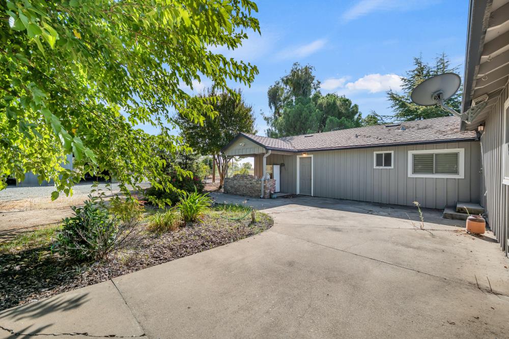 11781 Arno Road Wilton, CA 95693 - Photo 62 of 76