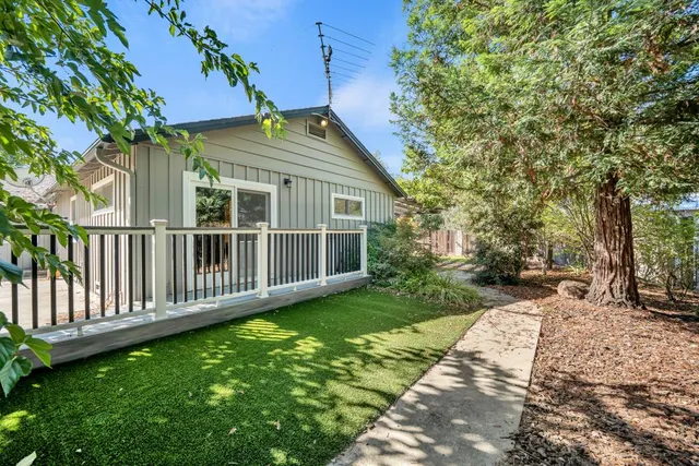 $889,950 | 11781 Arno Road, Wilton, CA 95693