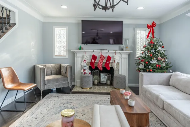 $515,000 | 1826 Beaver Street, Dearborn, MI 48128