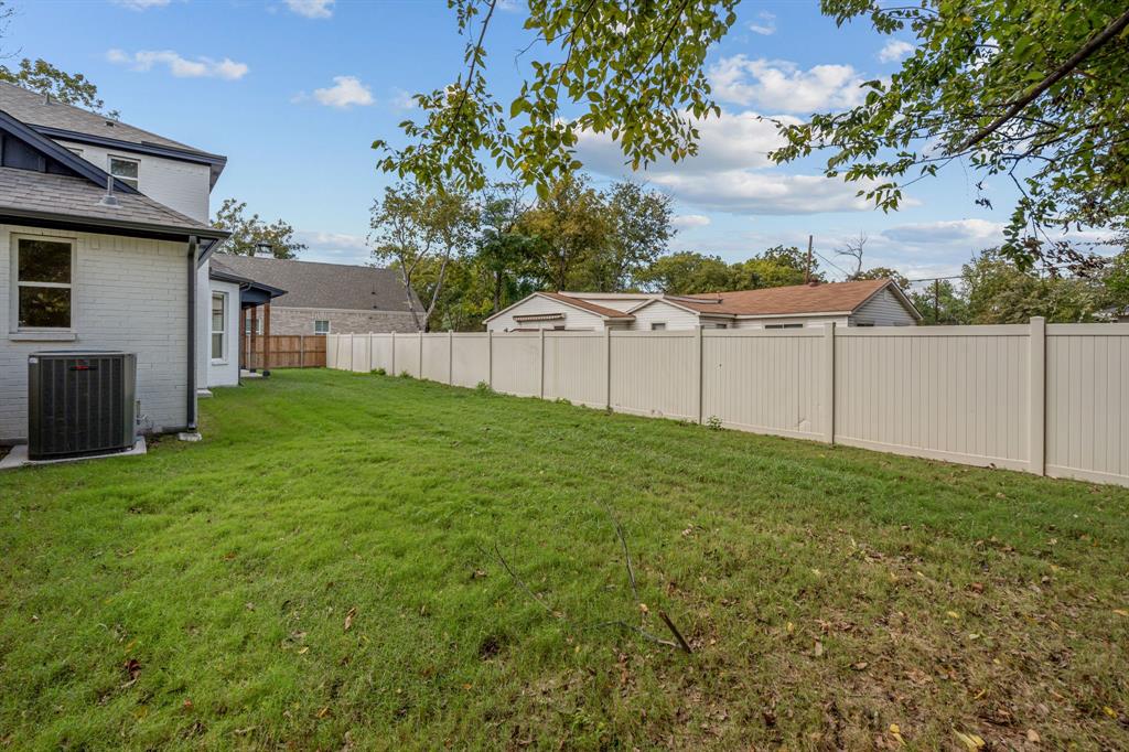5720 Randolph Court Westworth Village, TX 76114 - Photo 40 of 40 a view of a backyard