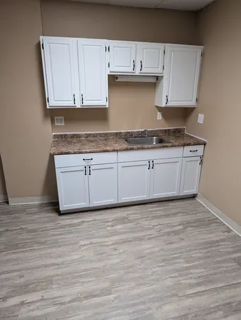 $1,200 | 615 Magee Avenue, Rochester, NY 14613