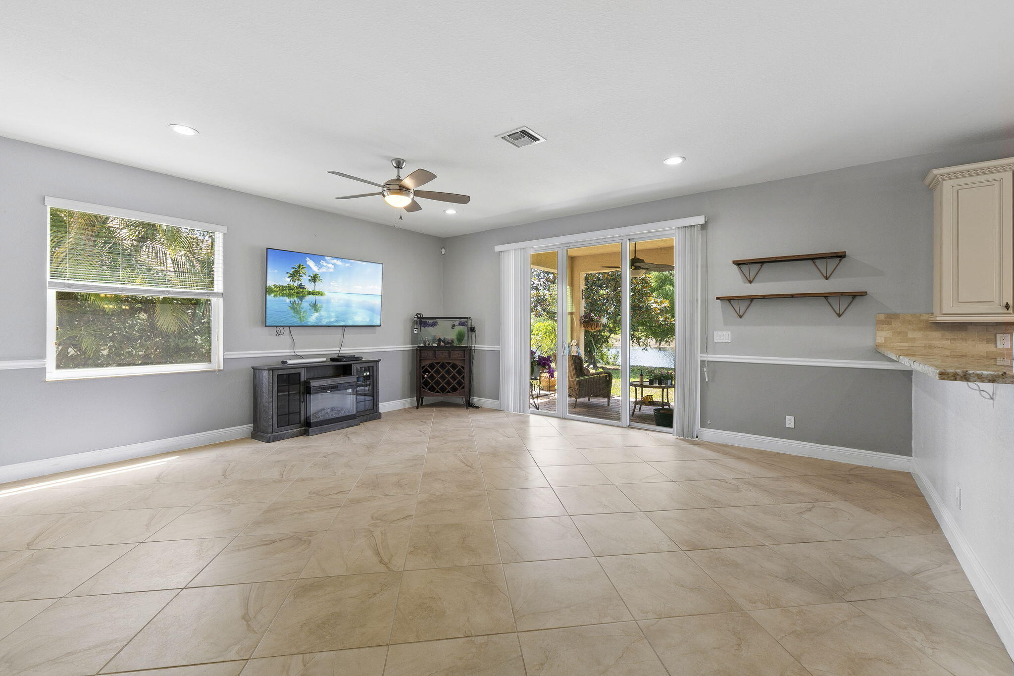 1428 Southeast Summit Trail Stuart, FL 34997 - Photo 15 of 37 15