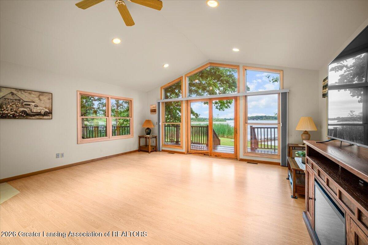 1520 Shepard Road Crystal, MI 48818 - Photo 21 of 59 37-INTERIOR 07