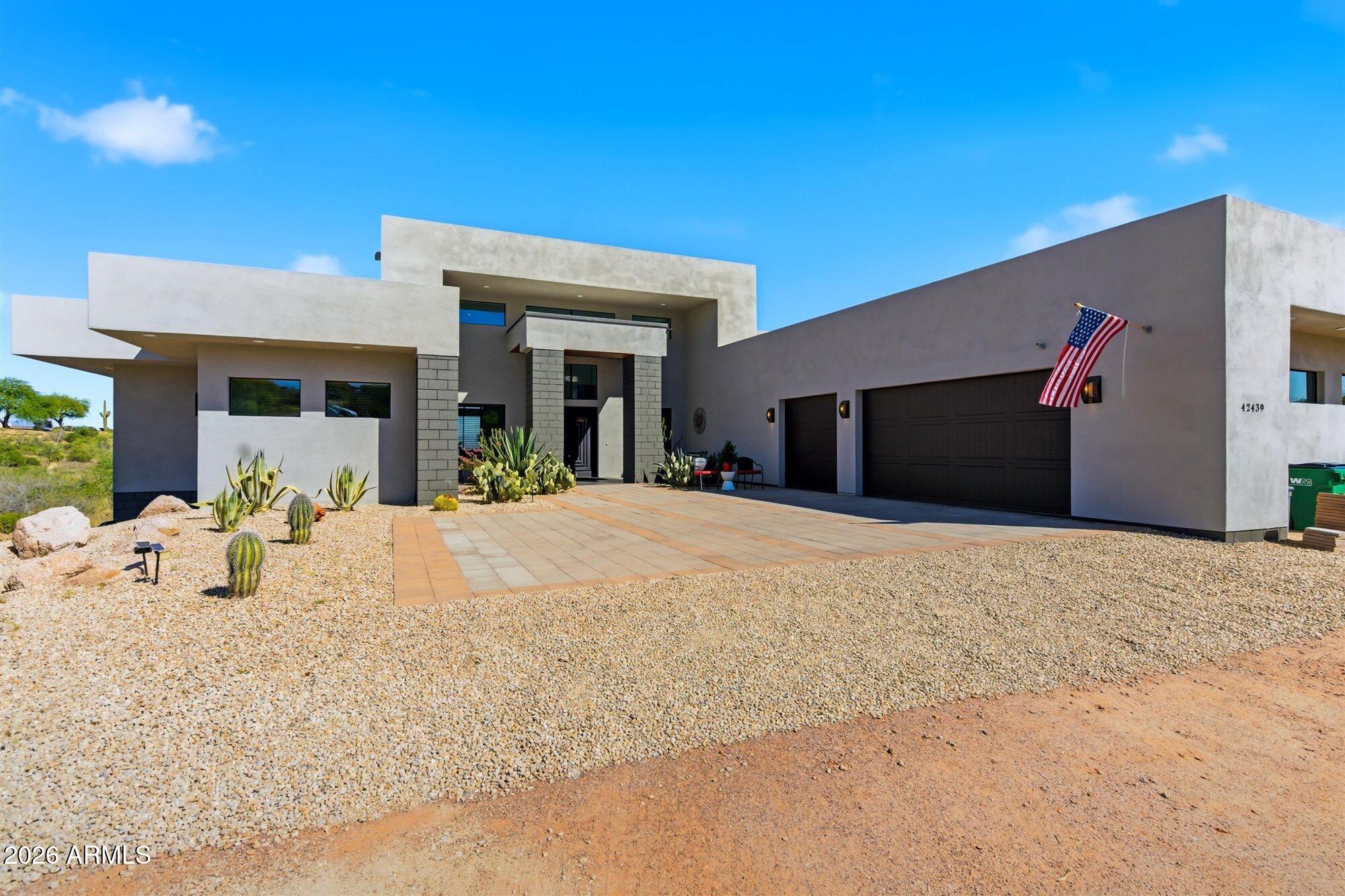 42439 North Deer Trail Road Scottsdale, AZ 85262 - Photo 3 of 57 02-117760192