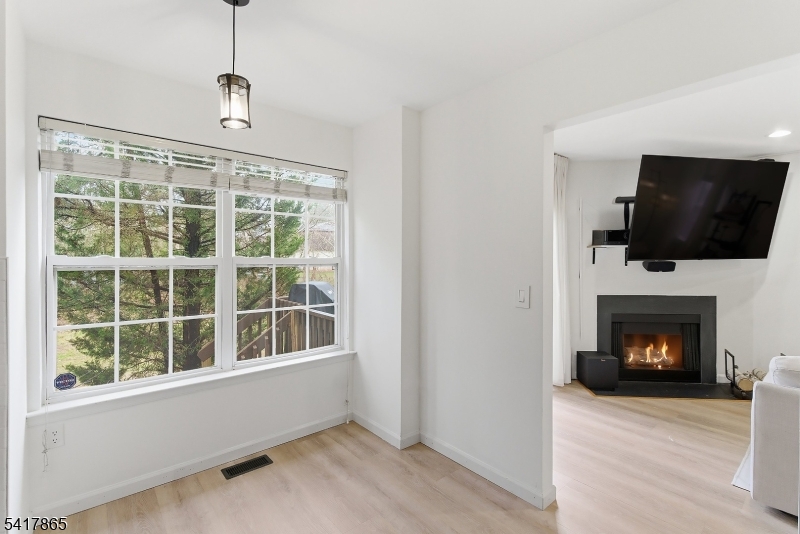 17 Edith Drive Somerset, NJ 08873 - Photo 11 of 29