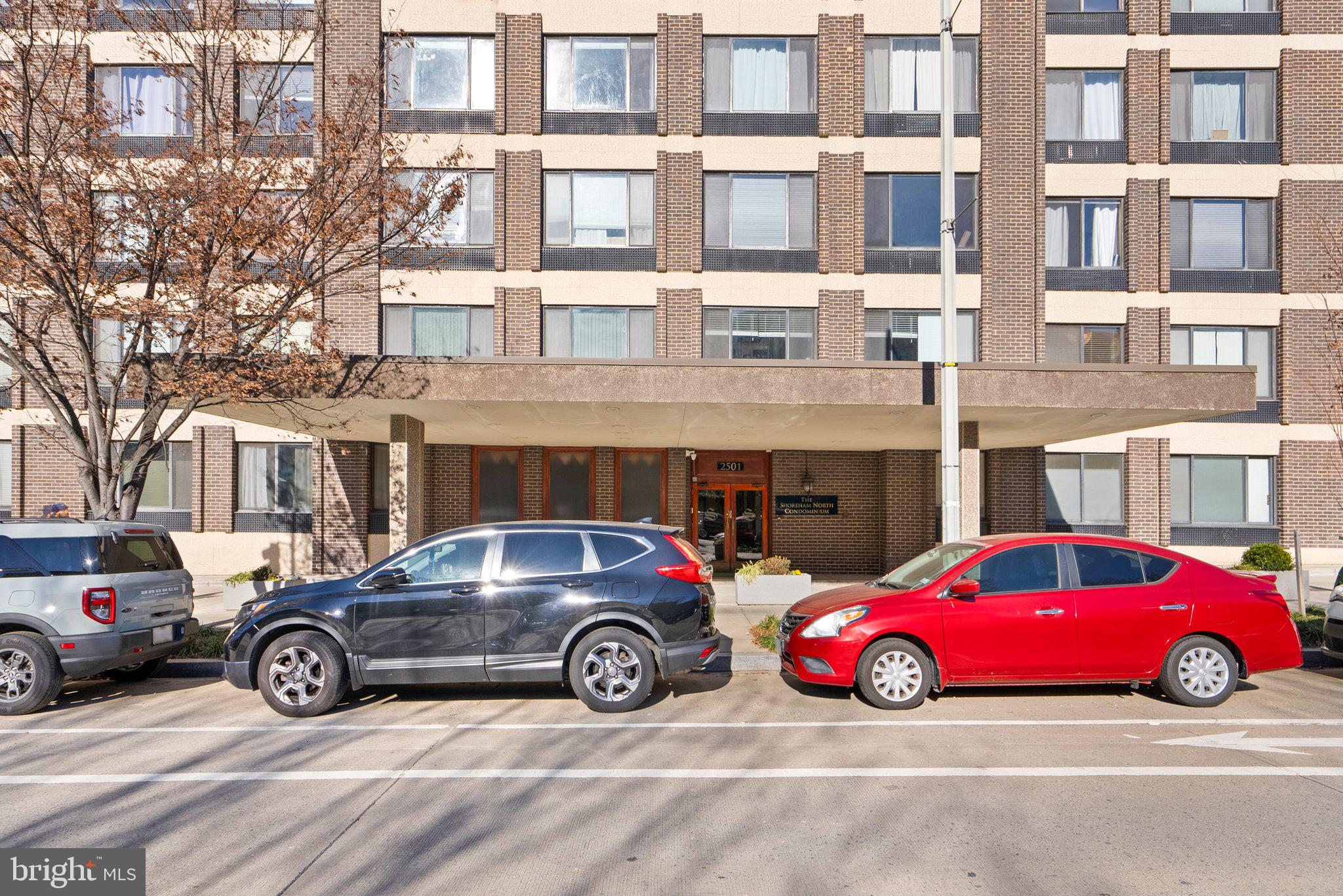 2501 Calvert Street Northwest, Unit 409 Washington, DC 20008 - Photo 17 of 18 Gallery Image 17