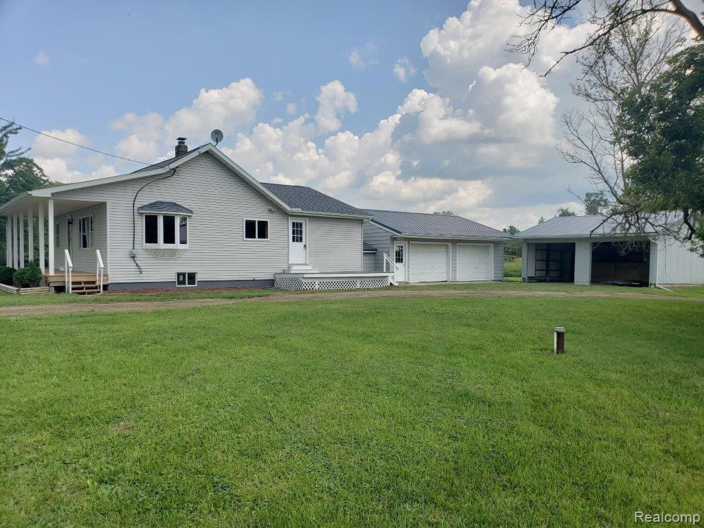5932 Biles Road Capac, MI 48014 - Photo 5 of 32 South Side.jpg