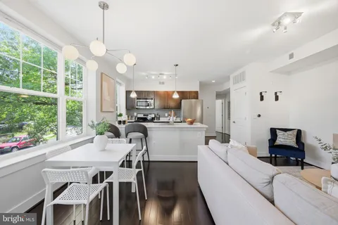 $525,000 | 4226 7th Street Northwest, Unit 204, Washington, DC 20011