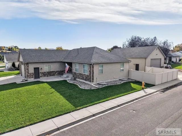 $499,900 | 501 Martha Street, Chubbuck, ID 83202