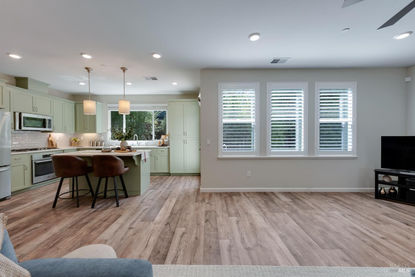 1653 Wildflower Way Rohnert Park, CA 94928 - Photo 9 of 43 Gallery Image 9