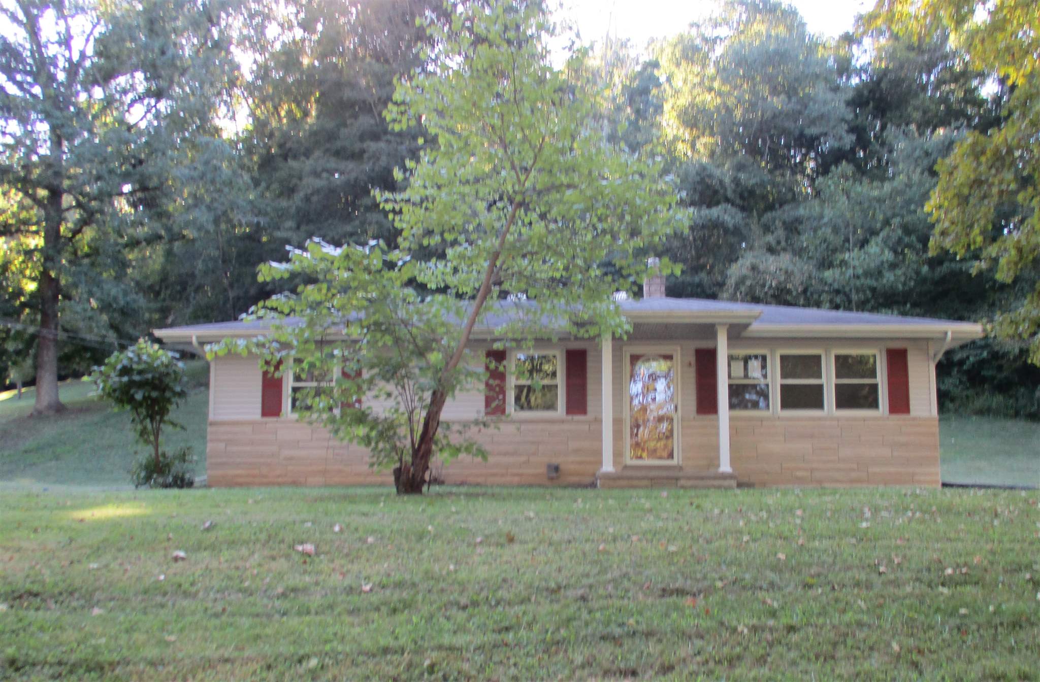 6571 Silverpoint Road Cannelton, IN 47520 - Photo 1 of 9