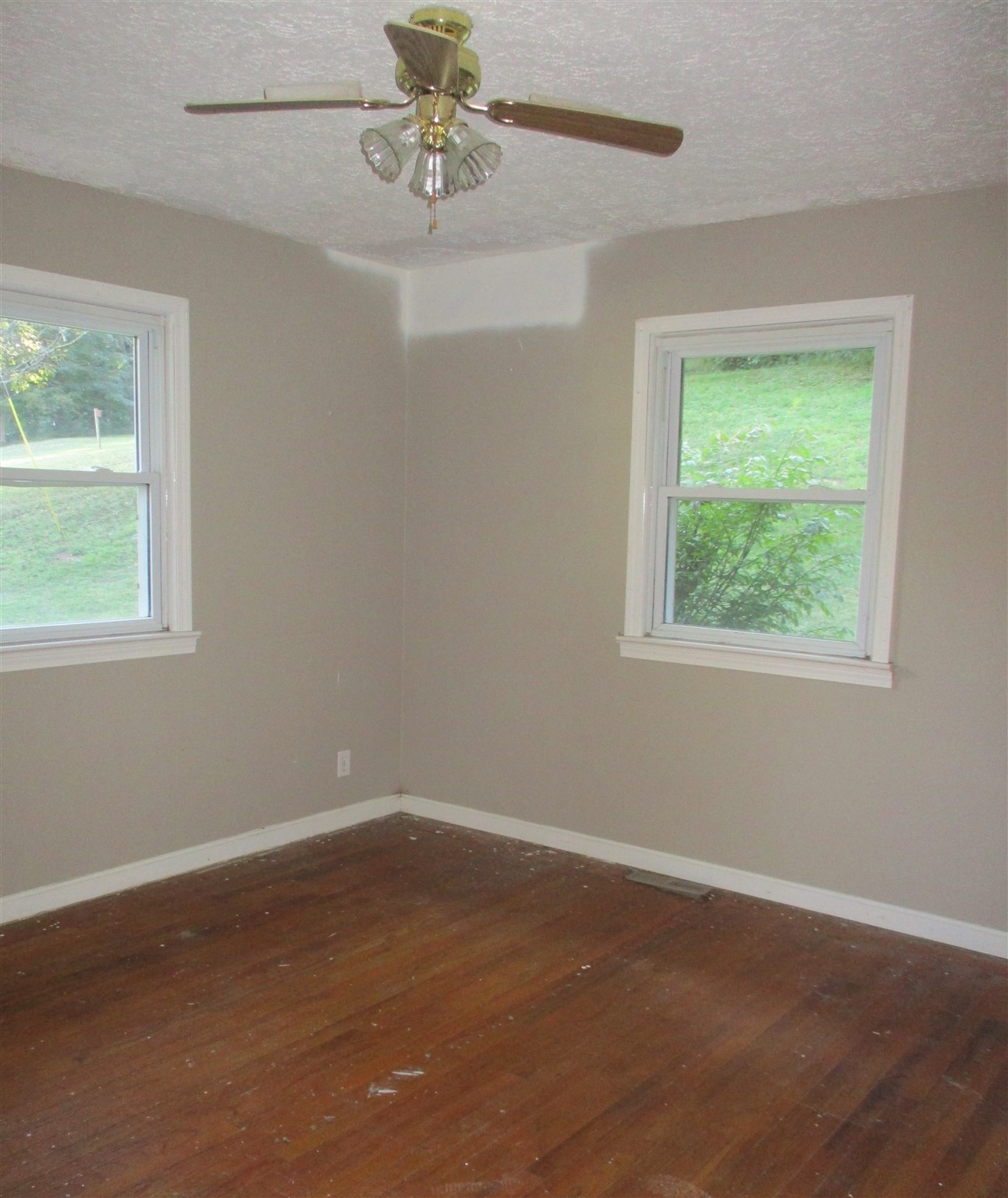 6571 Silverpoint Road Cannelton, IN 47520 - Photo 7 of 9