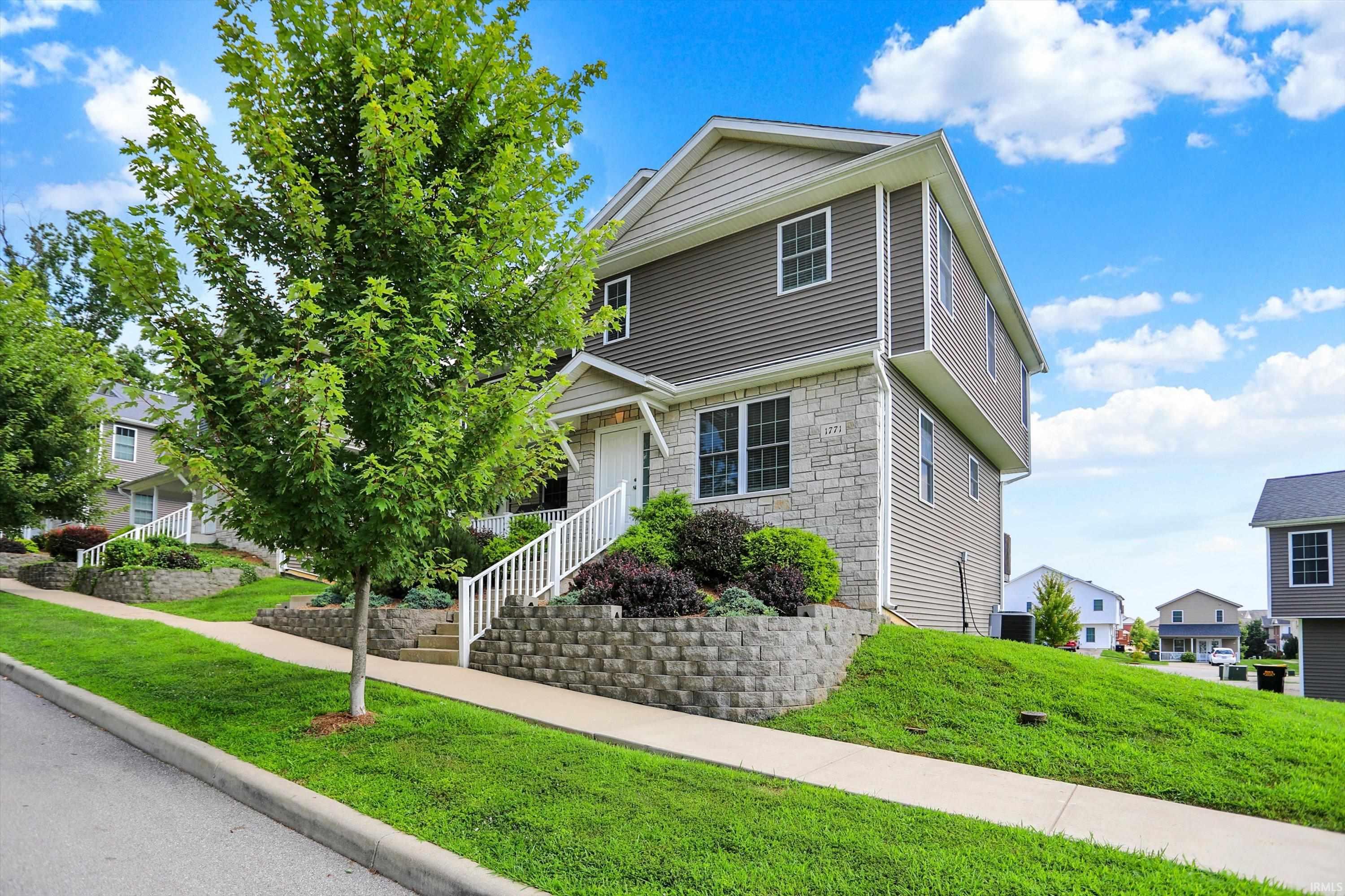 1771 West Victoria Lane Bloomington, IN 47403 - Photo 2 of 28